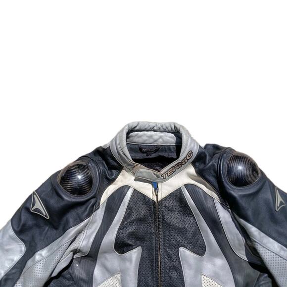 Teknic Violator Motorcycle Jacket Sz M / L Leather Silver Black White Sliders - Picture 2 of 16